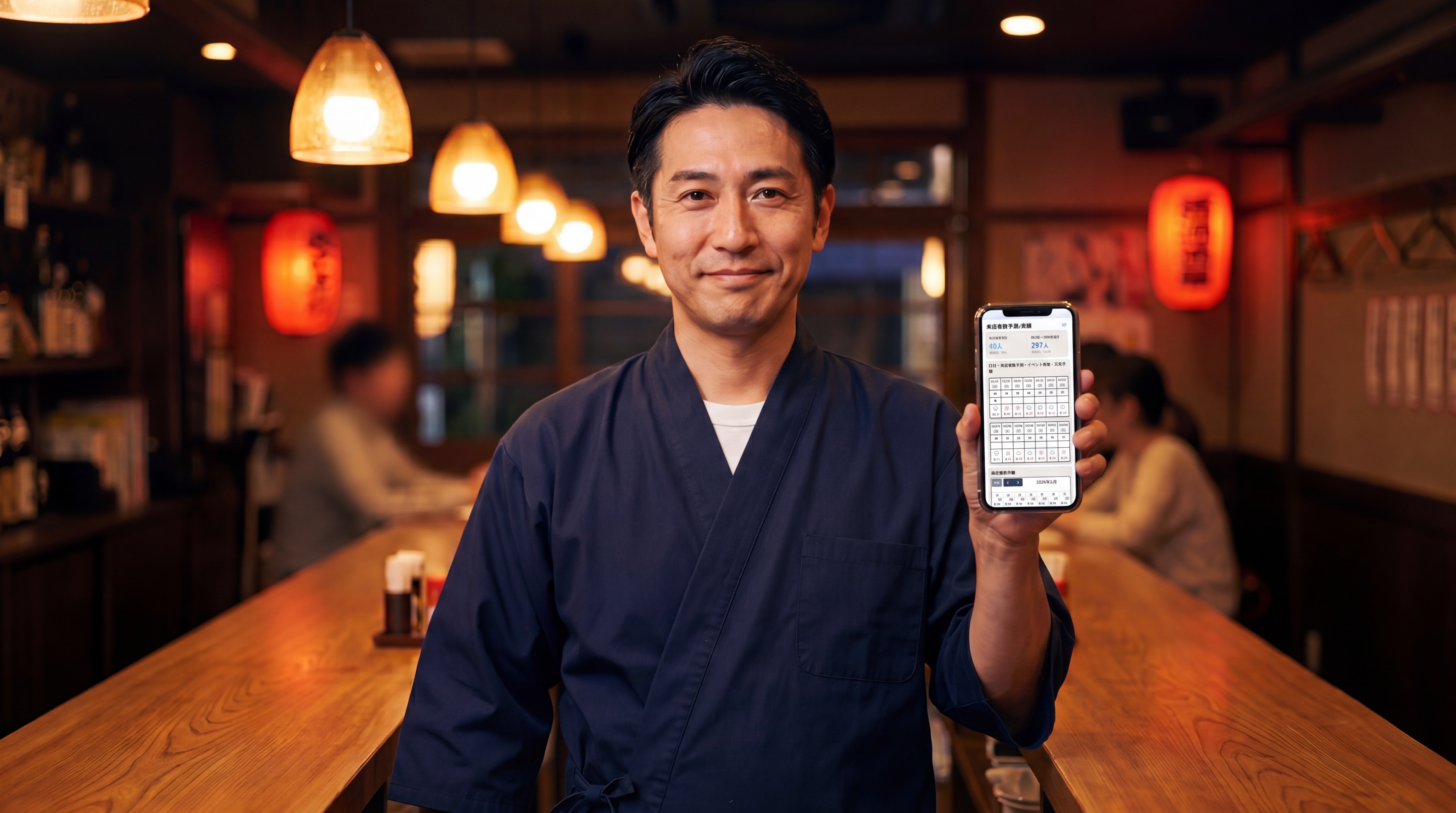 忙しい店長の右腕、Mirai Navi のダッシュボードを見せる店長